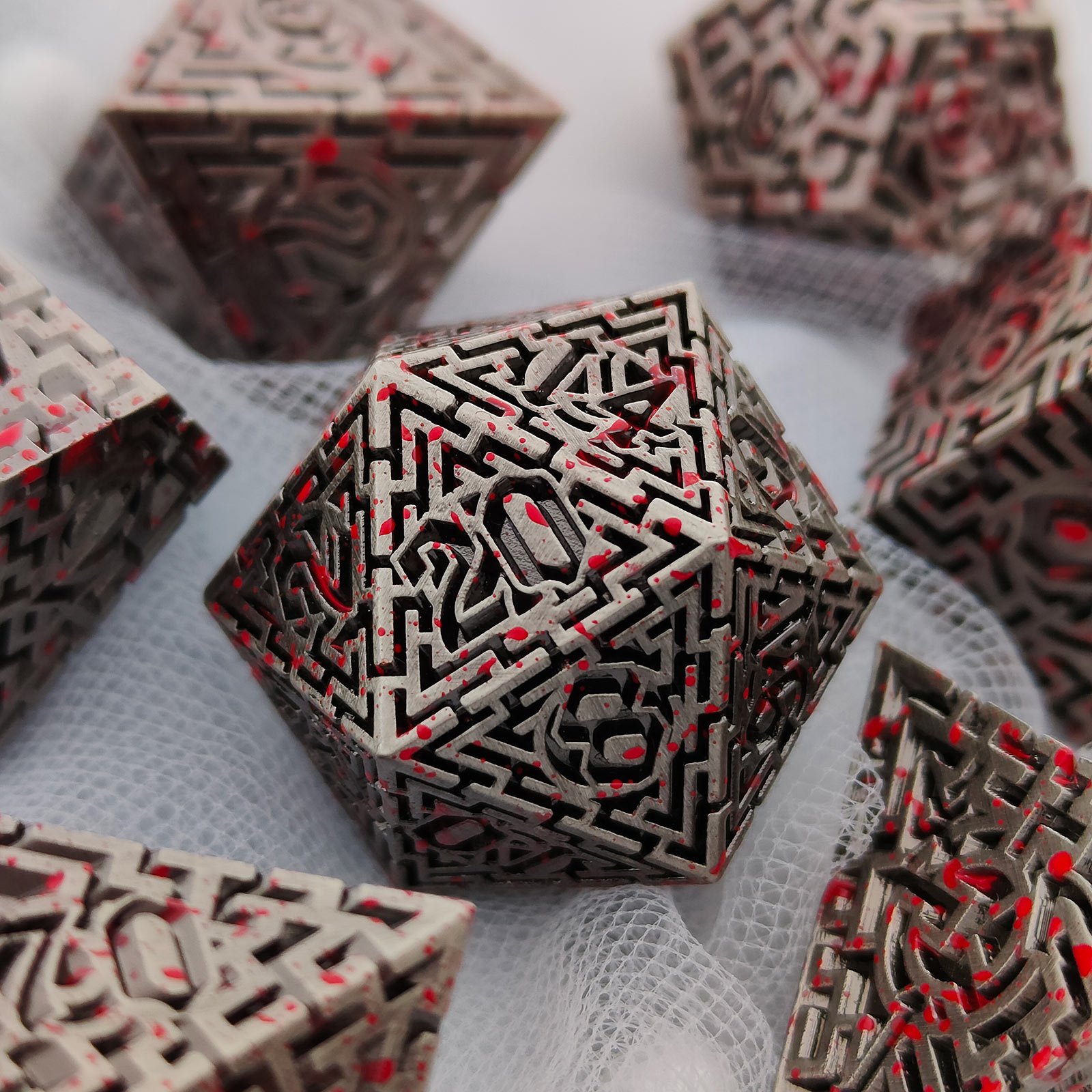 Roll 7 pieces polyhedral rune unique gold dice set dungeons and dragons tabletop game rpg dice box dnd metal dice set