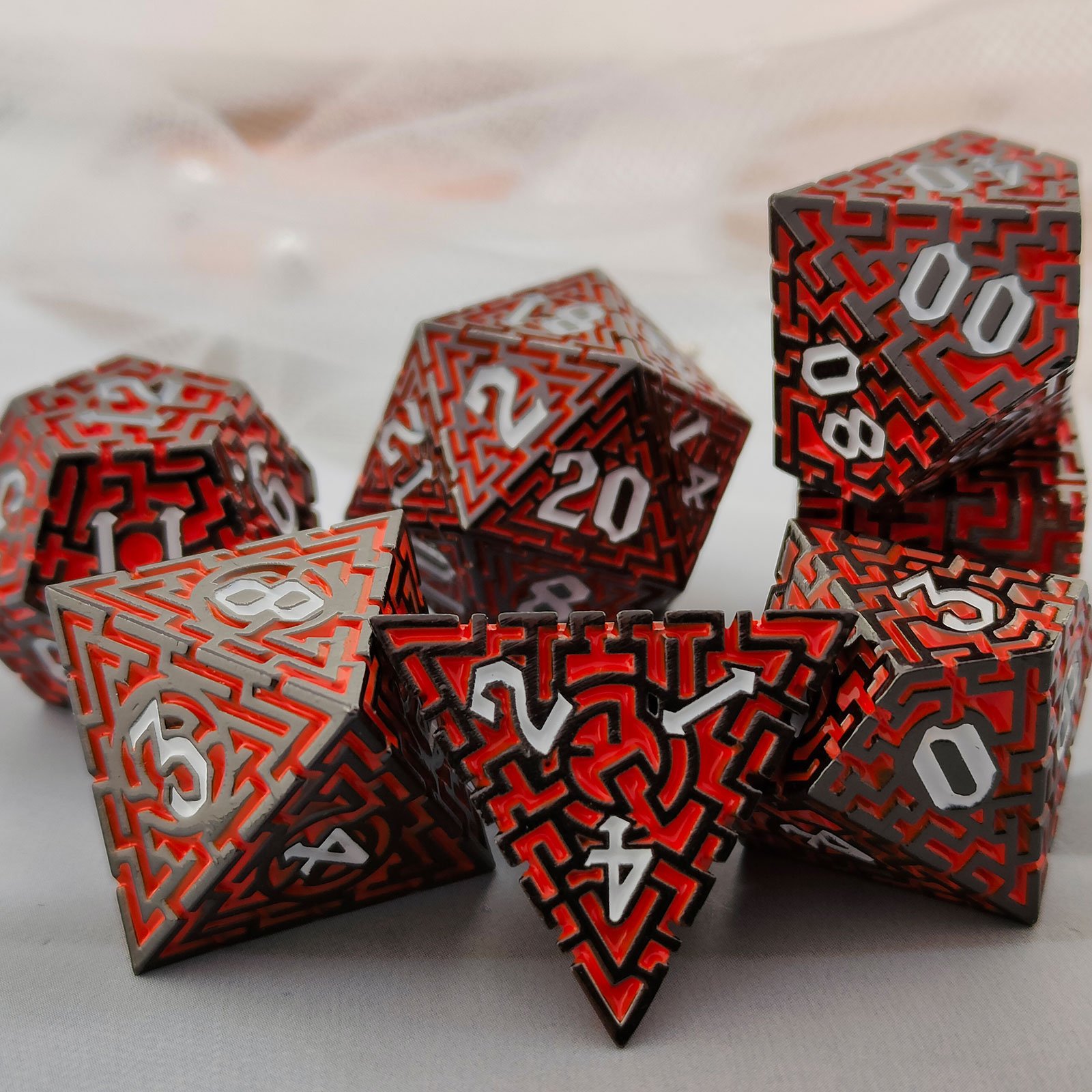 Roll 7 pieces polyhedral rune unique gold dice set dungeons and dragons tabletop game rpg dice box dnd metal dice set