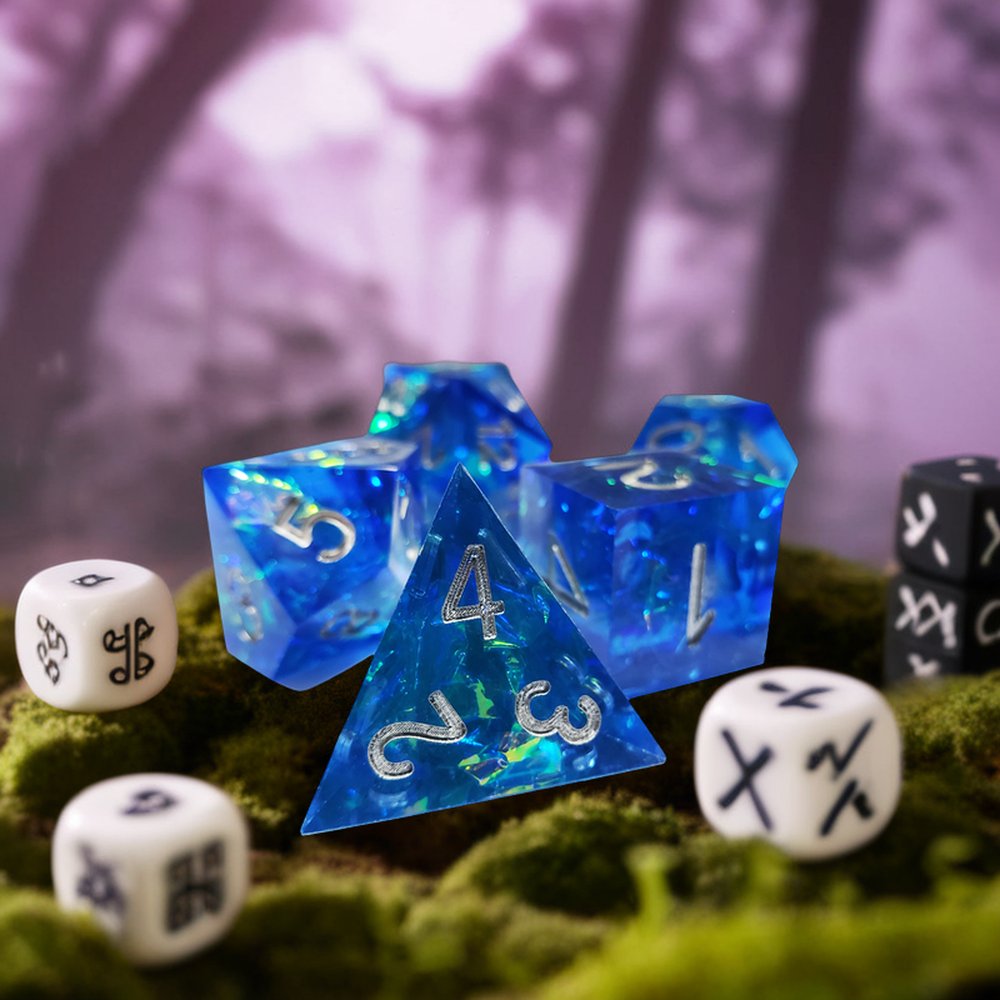 Custom Polyhedral Royal Blue Glowing Plastic 7pcs D&D Dice Set Ttrpg And Tabletop Gaming Resin Dice Accessory