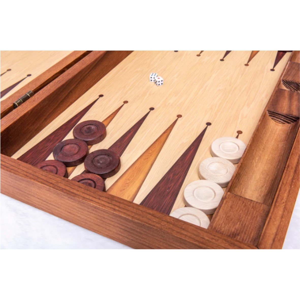 Latest Design Elegant Wooden Backgammon Board Game With Dice & Pieces Foldable Portable Indoor Outdoor Game For Adults