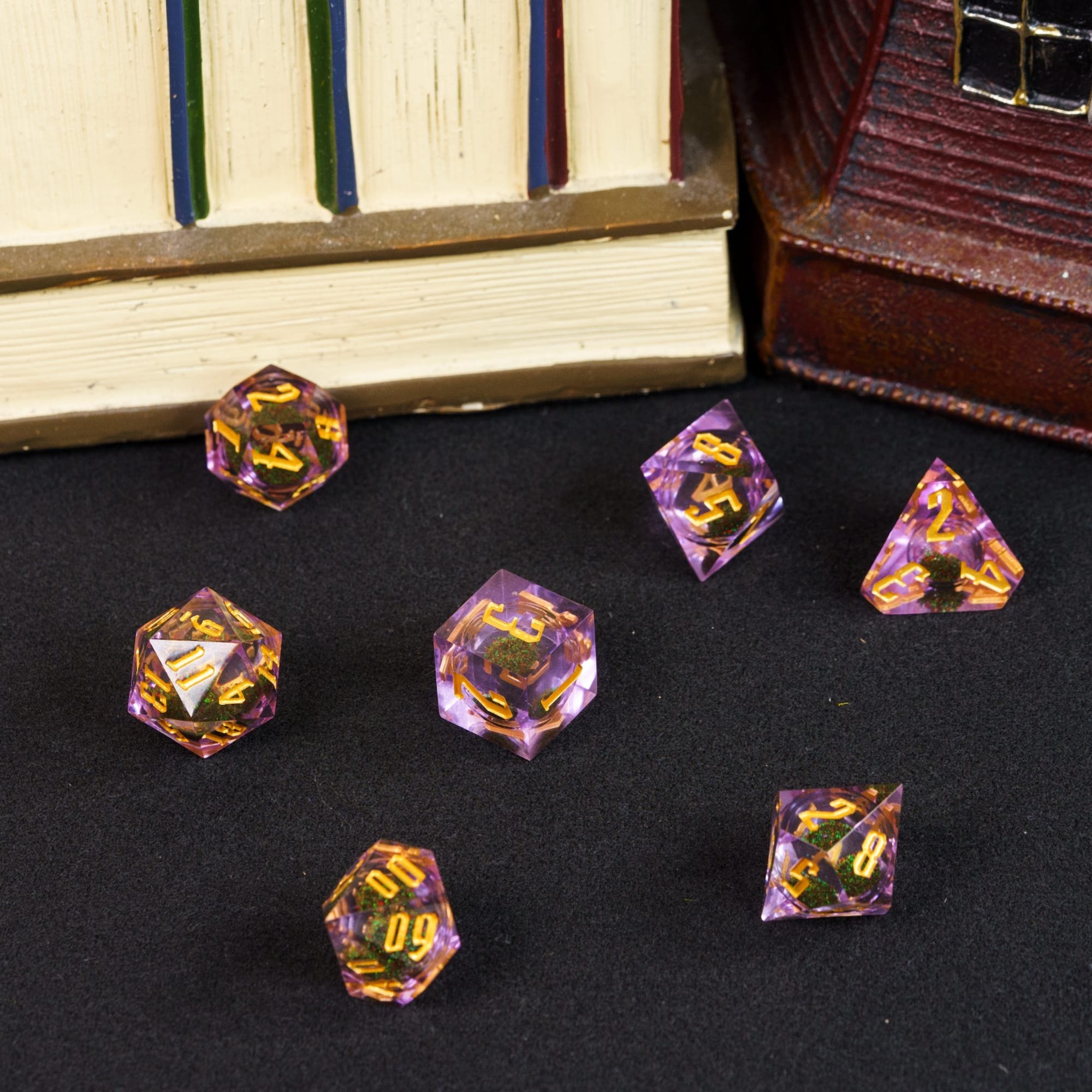 Udixi Custom Handmade Sharp Two-color Liquid resin Dice Dungeons and Dragons DND RPG board game Dice Set
