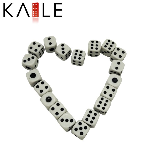 custom Classic Board Game Accessories White 6 Sided Dice Wholesale cheap Acrylic Black Dot 6D Dice