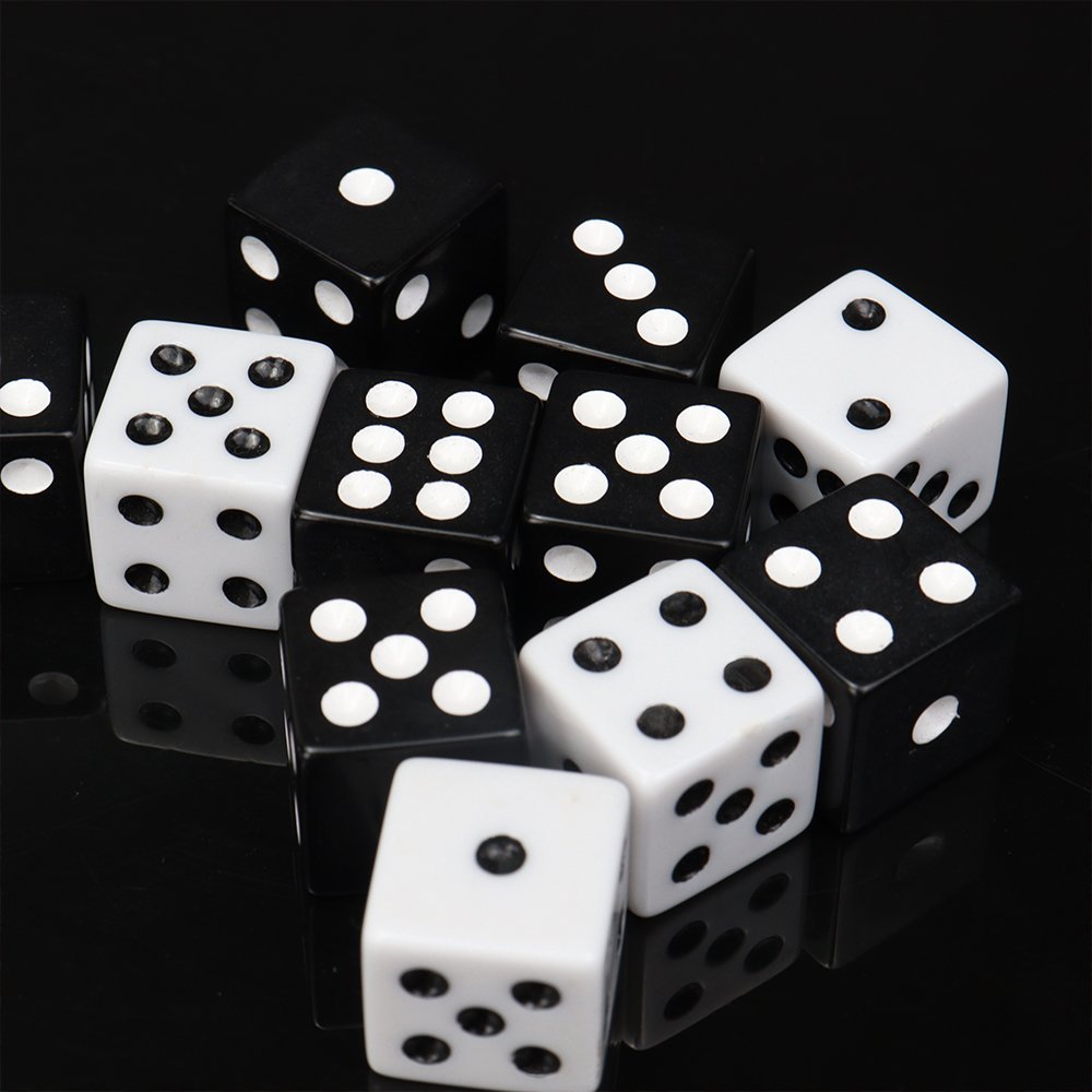 Wholesale acrylic dice d6 six sided square straight corner 16mm black and white any other pantone colors can custom for games