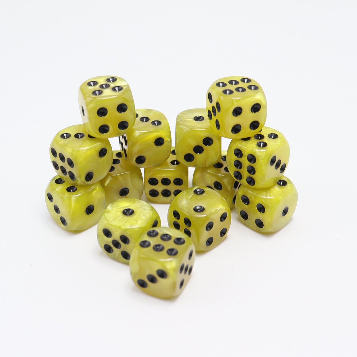 OEM Custom 12MM Plastic Dice with Engraved Logo Festival Holiday Gift Dice