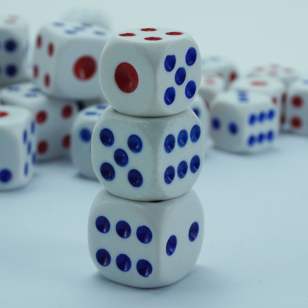 Wholesale classic 6 sided dice acrylic square cuble round corner 10 12 14 16 18 19 20mm with red dot 1 dot 4 for poker game