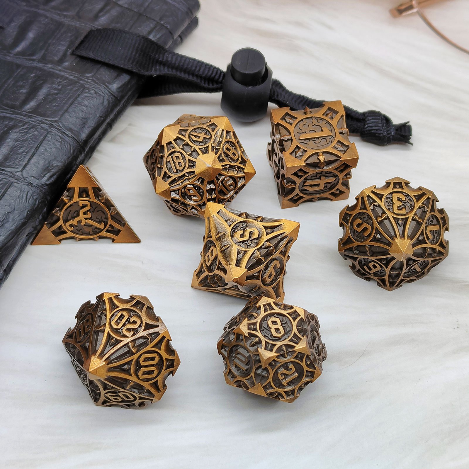 Wholesale custom multi -facial logo rune dragon and underground city desktop game dice D6 D12 D20 Sharpened DND metal dice set
