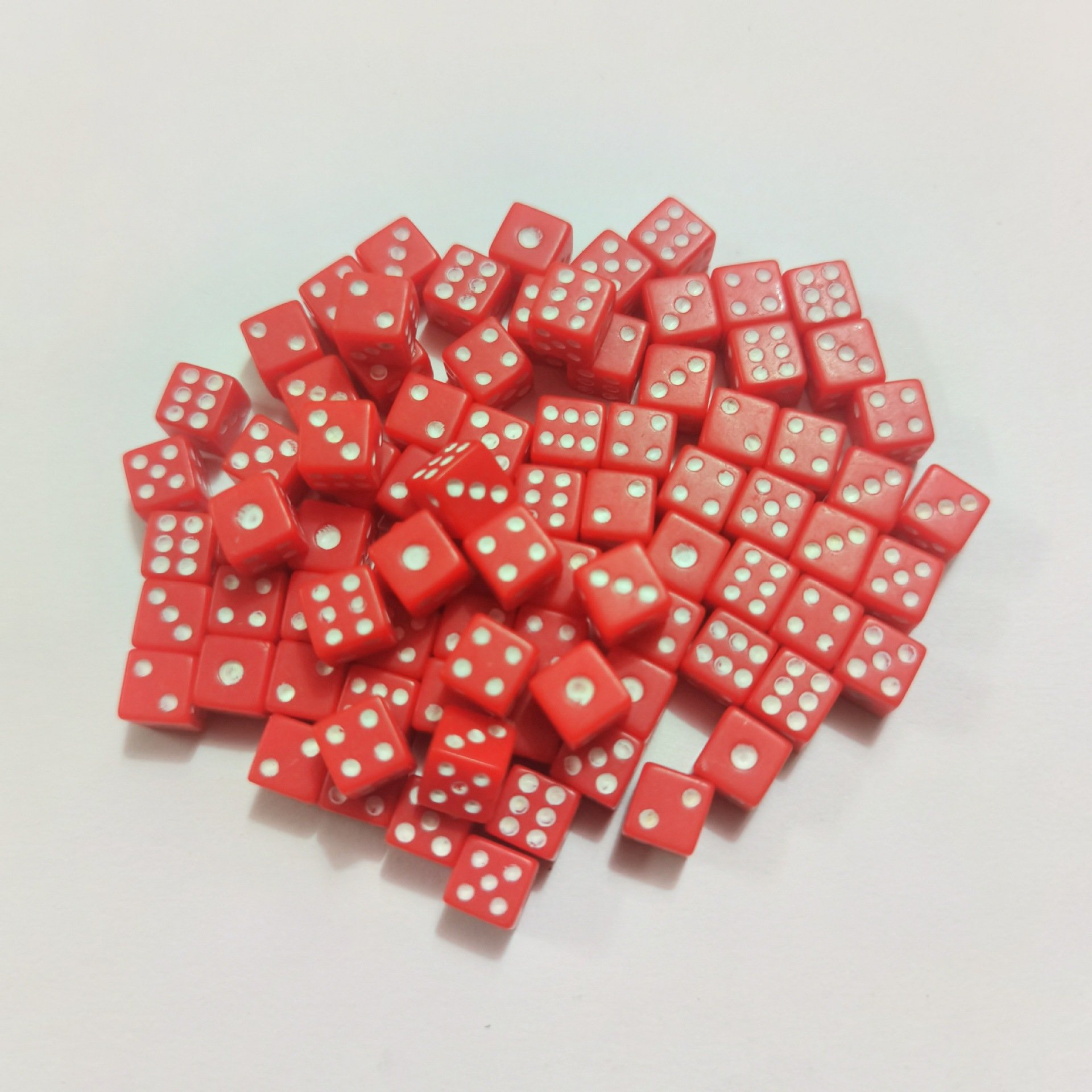 Wholesale MINI Dice 8mm Small Square Corner Colored Black Dot Dice Ready to Ship Magic Props Teaching Dice