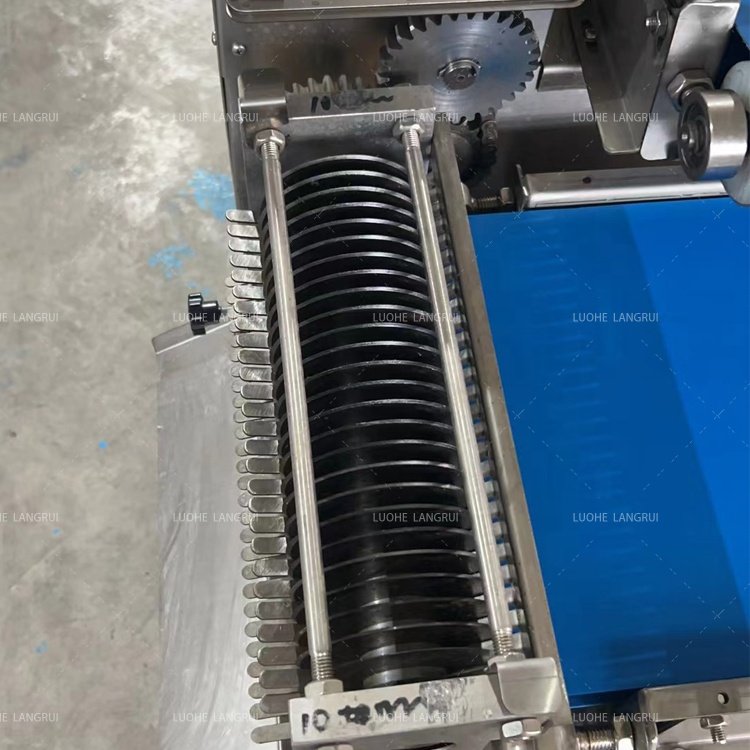 Electric automatic commercial Fresh Meat Dice Dicer Cube Cutting Dicing Machine