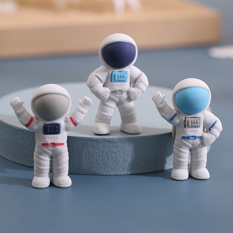 Creative Astronaut Erasers Astronaut Erasers Award Elementary School Students Erasers Clean Without Marks Kindergarten Gift