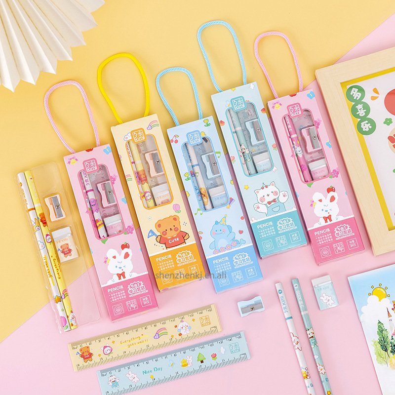 New kindergarten school start prizes portable stationery set gift box student children's birthday gift stationery five-piece set