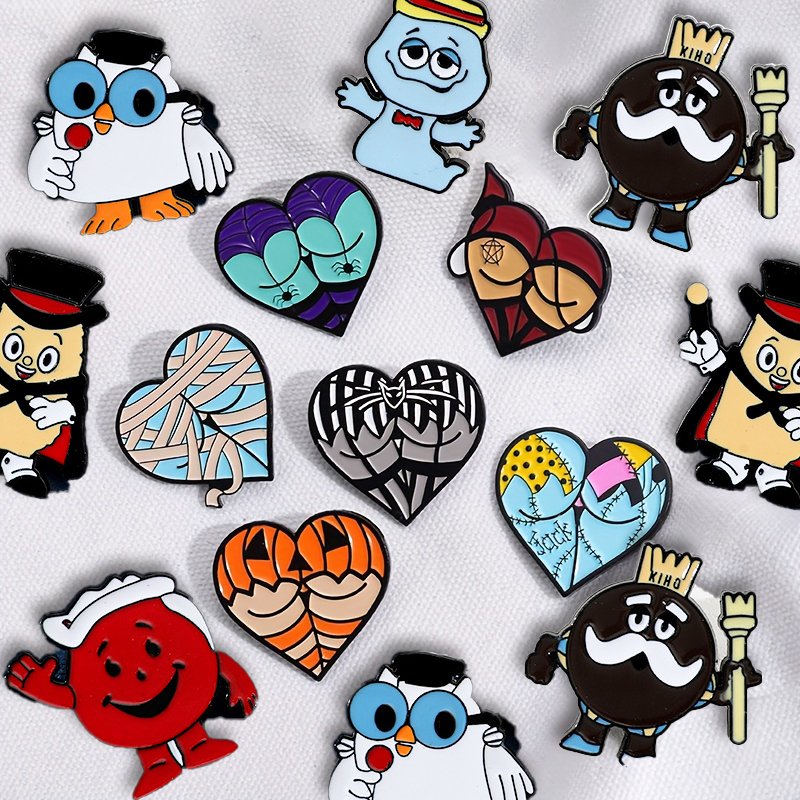 Professional Custom Fashion Anime Hard Soft Enamel Pin Bulk Cartoon Gold Plated Hard Pins Enamel Metal Badge Custom Lapel Pin