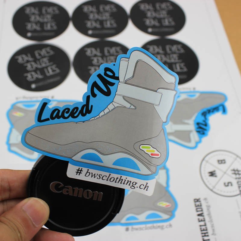 UV Printing Die Cut Logo Custom Made Vinyl Kids Cute Cartoon Anime Stickers