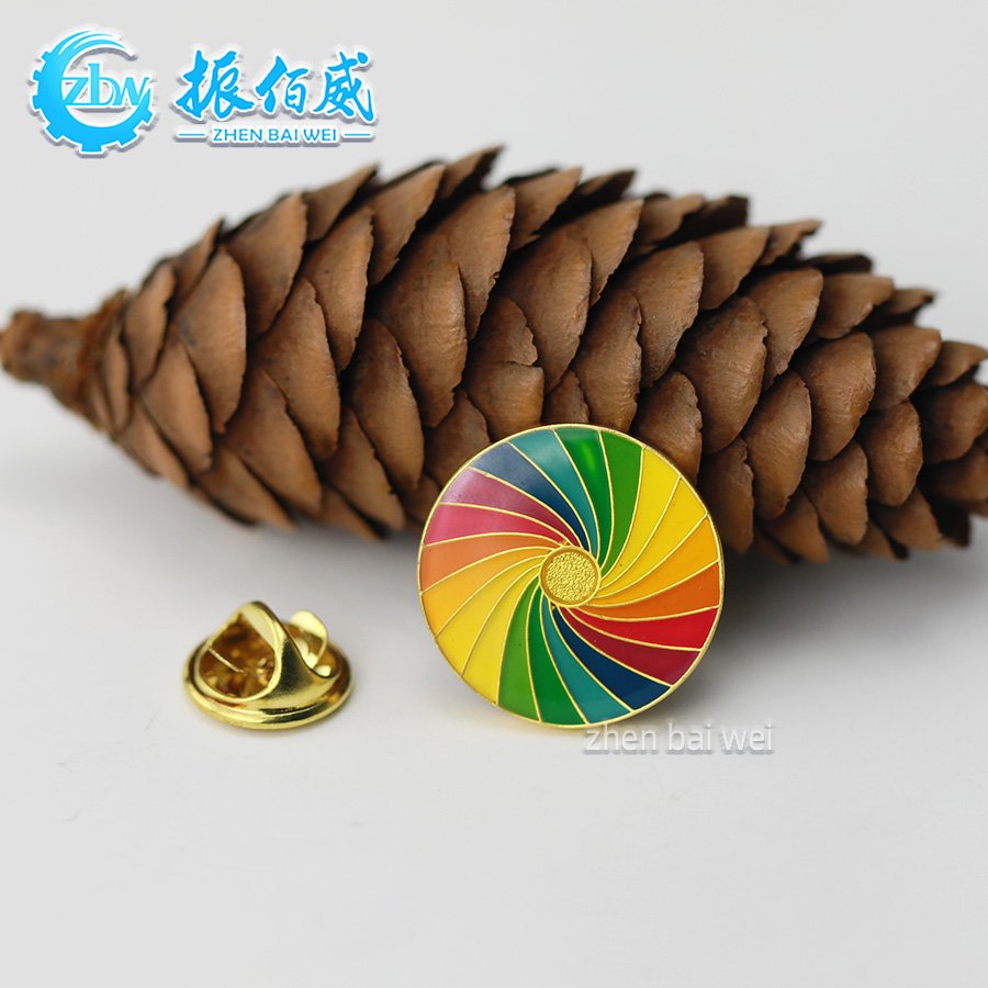 Factory wholesale custom zinc alloy round rainbow button resin lapel pin, custom design metal crafts gift epoxy resin enamel pin