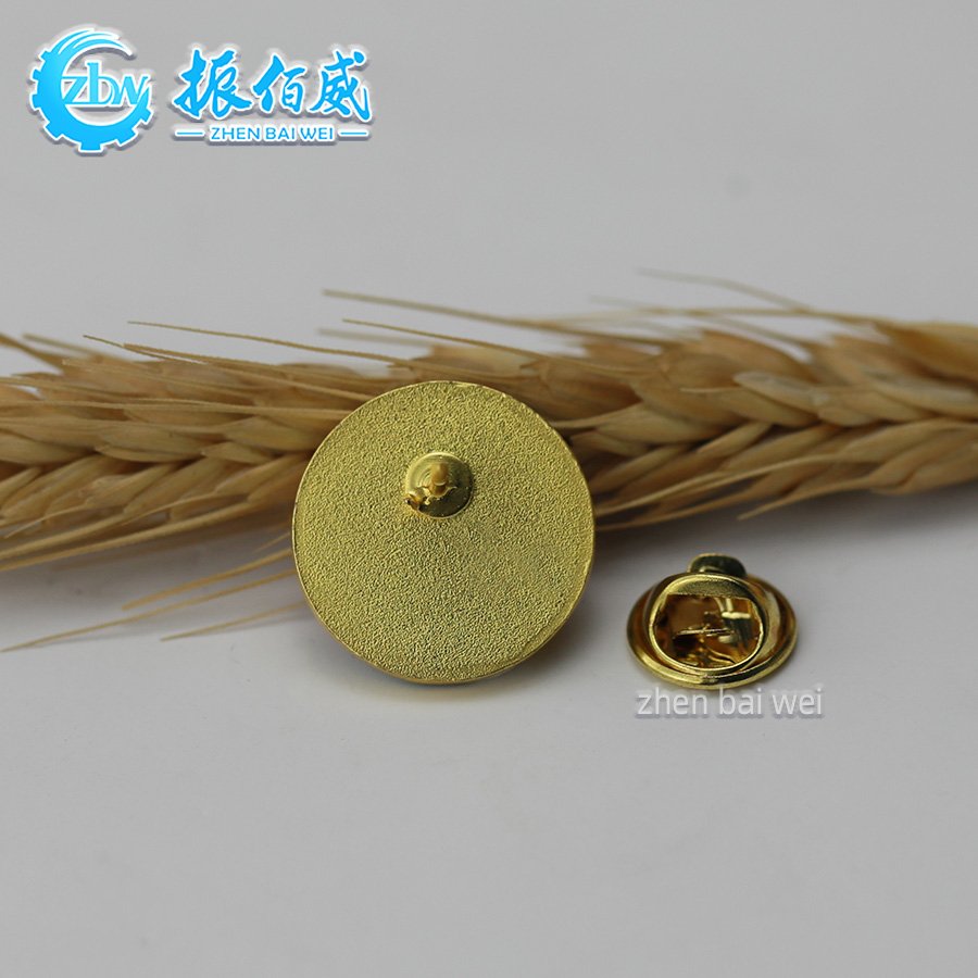 Factory wholesale custom zinc alloy round rainbow button resin lapel pin, custom design metal crafts gift epoxy resin enamel pin