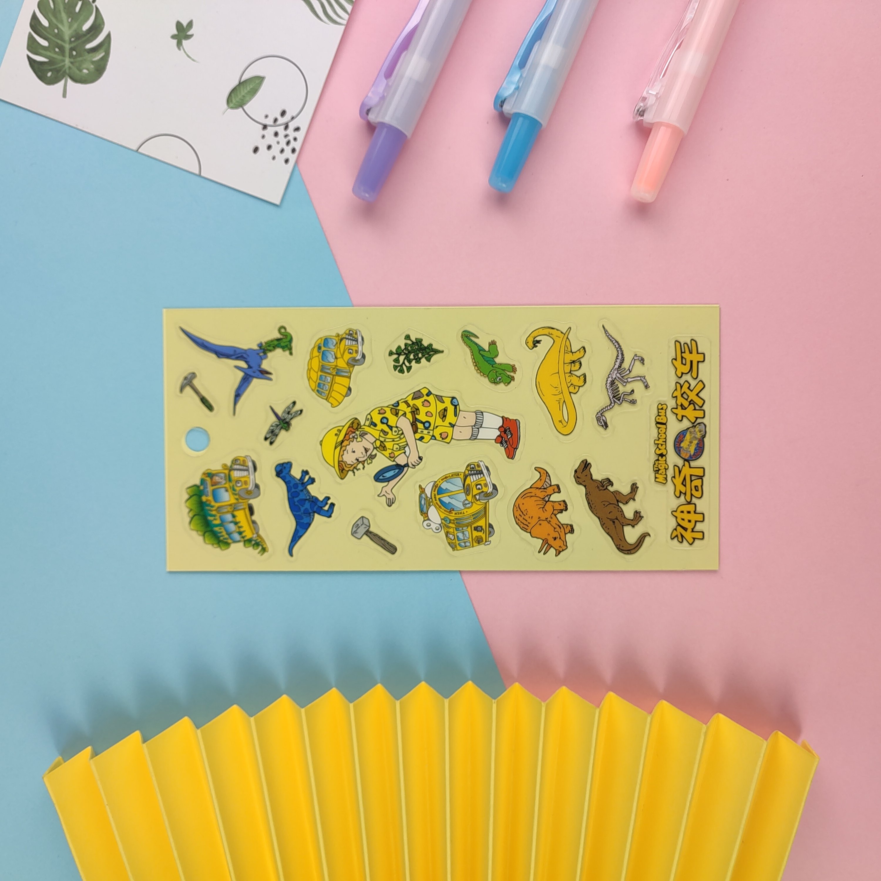 PVC Cartoon Cute Self Adhesive Waterproof Custom Stickers Anime Die Cut Waterproof Vinyl Adhesive Cartoon Stickers
