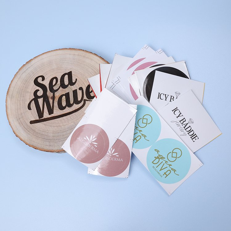 Low price high quality uv printing custom logo die cut vinyl stickers label stickers adhesive pvc label sticker printing