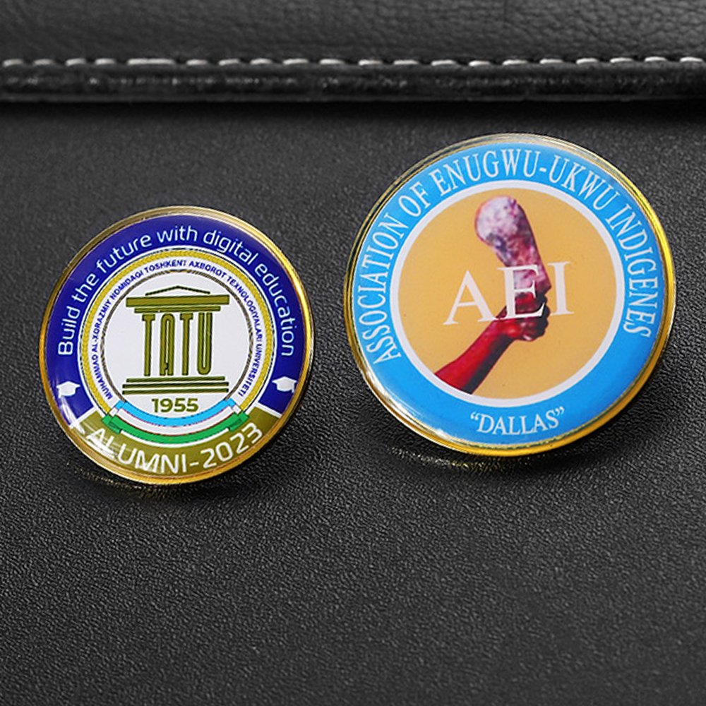 Customized zinc alloy art fun badge colorful sticker resin badge can be gold or silver plated hard enamel medallion