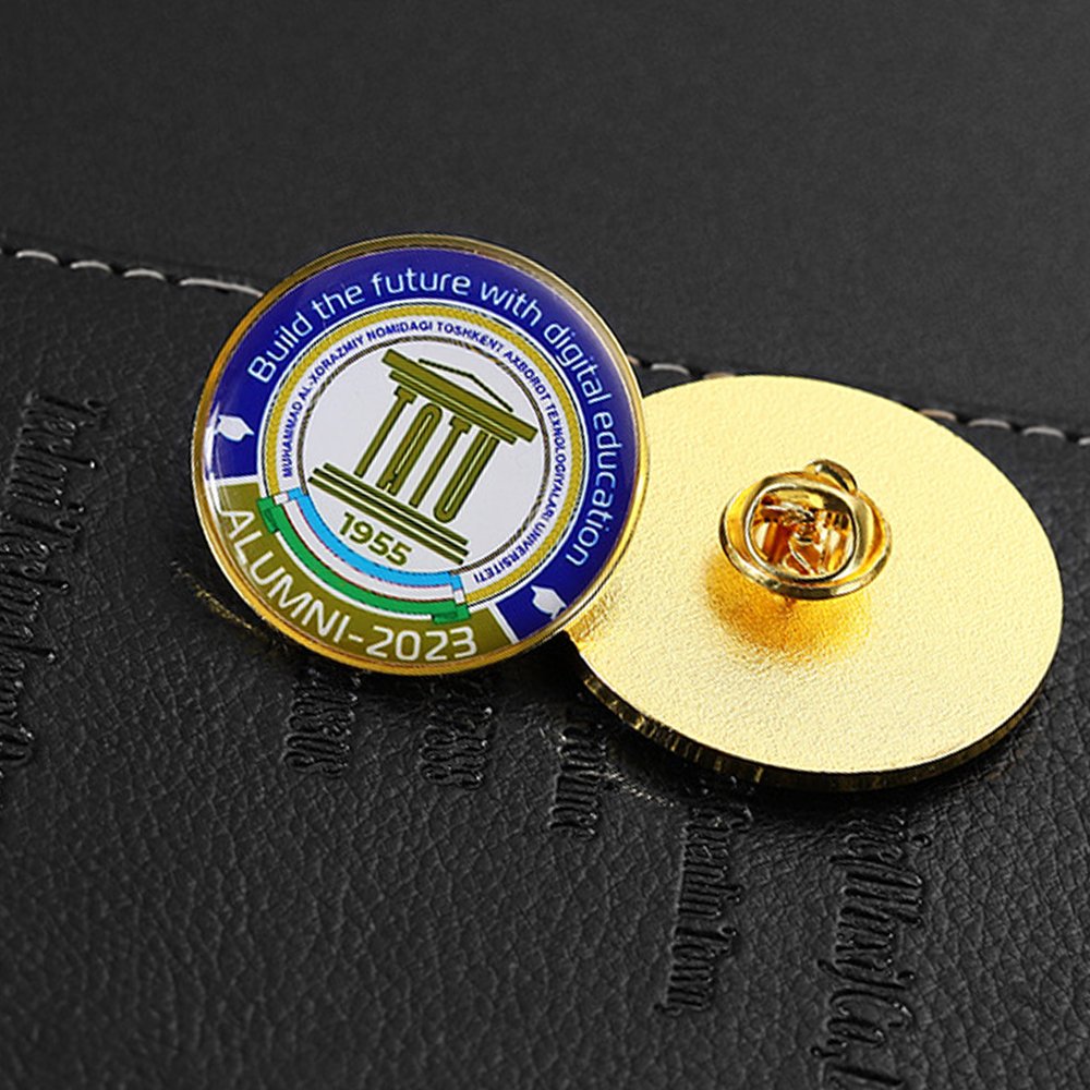 Customized zinc alloy art fun badge colorful sticker resin badge can be gold or silver plated hard enamel medallion