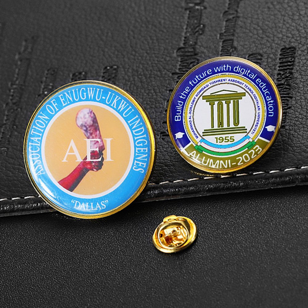 Customized zinc alloy art fun badge colorful sticker resin badge can be gold or silver plated hard enamel medallion