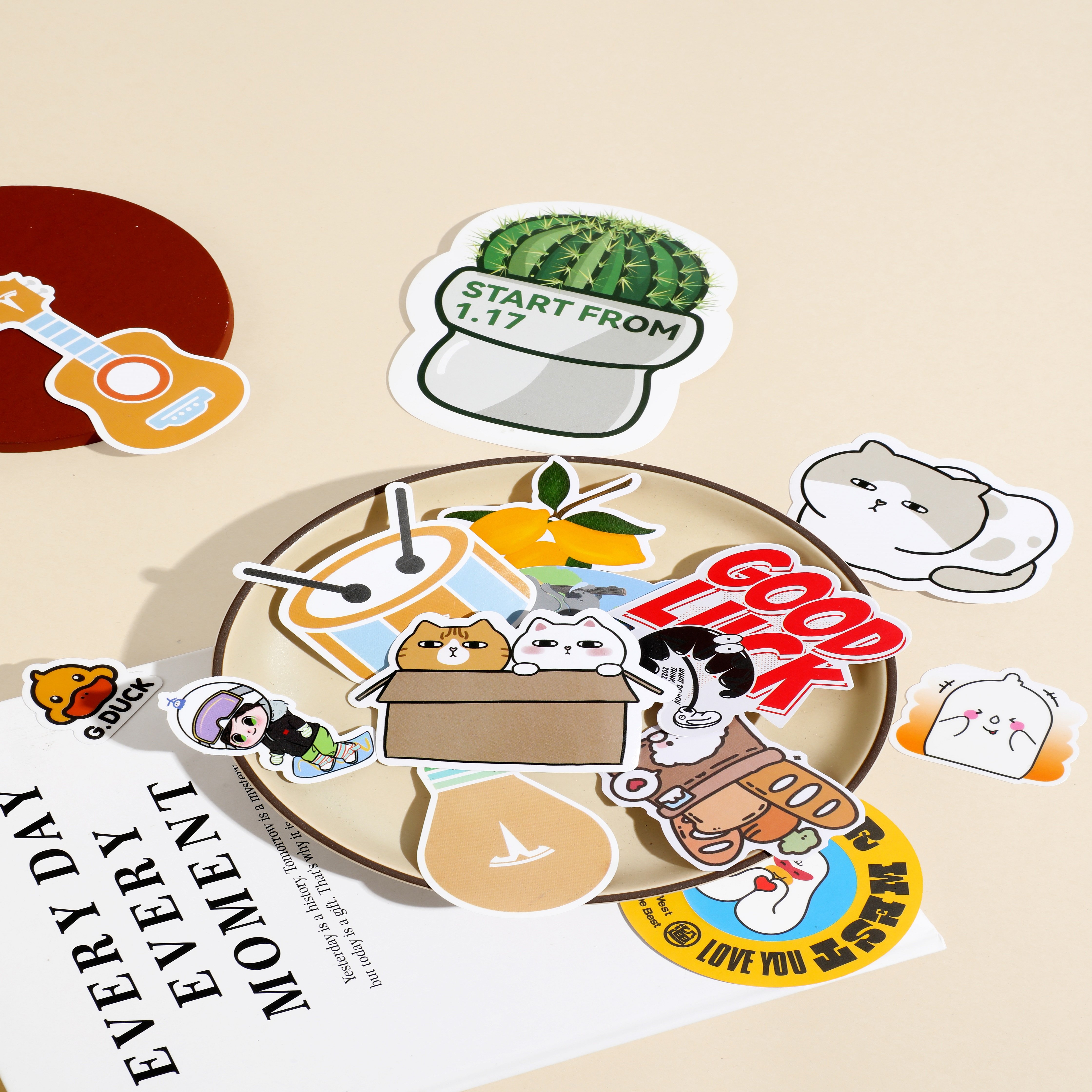 Custom Sticker Sheet Printing Cut Cartoon Vinyl Cute Sticker Sheet Die Cut Waterproof Logo Cartoon sticker