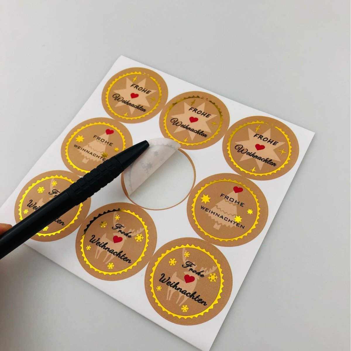 Hot sales high quality Personalized waterproof Sticker adhesive vinyl label logo cartoon kiss cut sticker paper