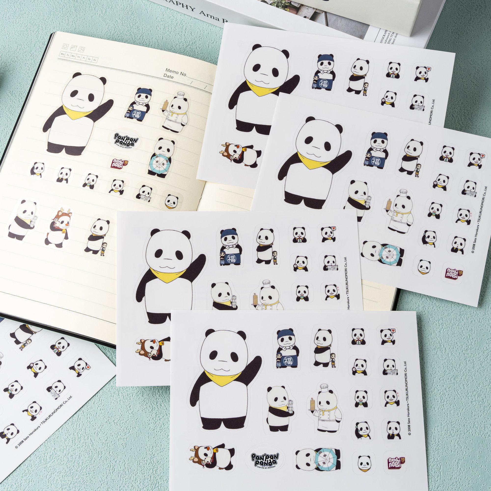 Custom Adhesive Logo Printing Waterproof Vinyl Paper Packing Die Kiss Cut Sticker CMYK Household Cartoon Products Label OEM
