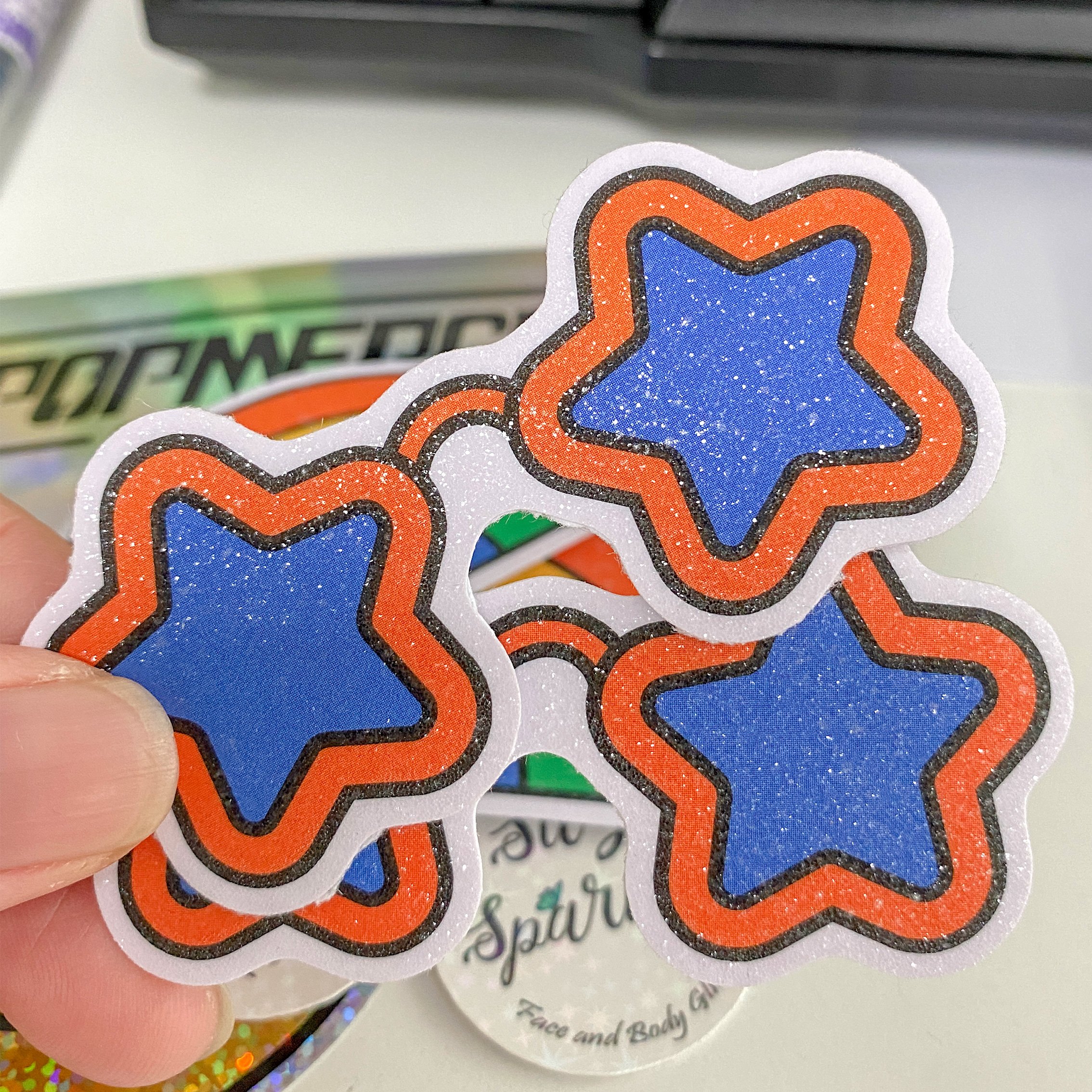 Waterproof Custom Die Cut Cartoon Pvc Vinyl Dot Holographic Sparkle Sticker With Your Own Design