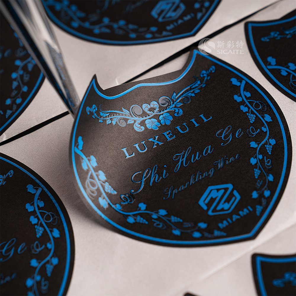 Custom adhesive waterproof label beverage food sticker OEM and ODM fruit beer label vinyl graphic cartoon sticker