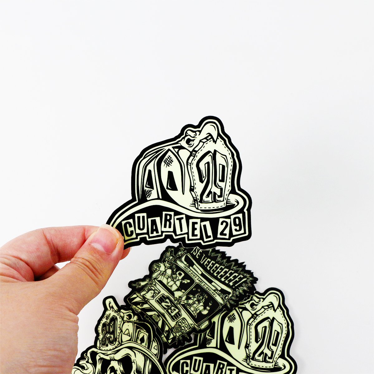 Custom Luminous Digital Printing PVC Sticker Brand Logo Die Cut Kids Vinyl Label Glows In Dark stickers