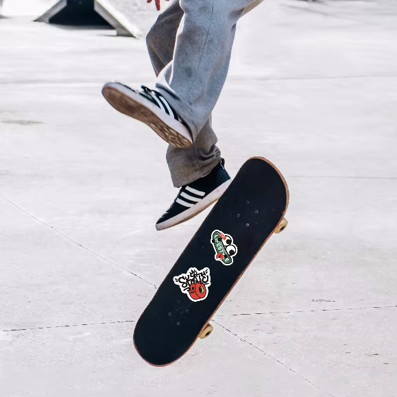 Printing Adhesive Waterproof Cartoon PVC Stickers Full Color Printing Die Cut PVC Vinyl Sticker For Skateboard