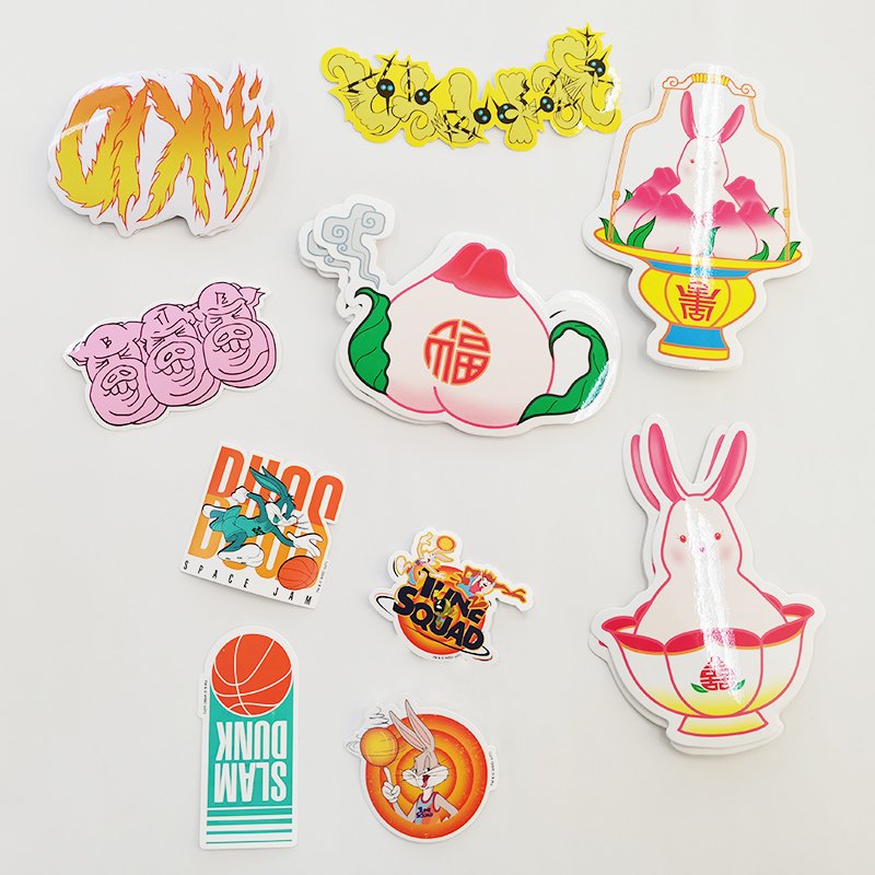 Waterproof UV Printed Adhesive Paper Carton Label Custom Cute Cartoon Vinyl Sheet Sticker Glossy Custom Printed Packaging