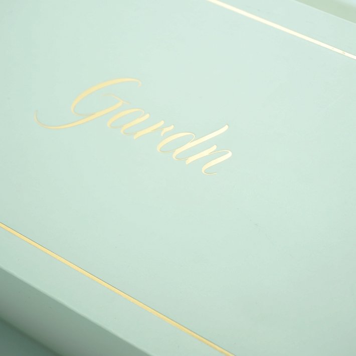 Packaging with logo bronzing luxury cute jar cartoon birthday perfume candle tea world cover gift box
