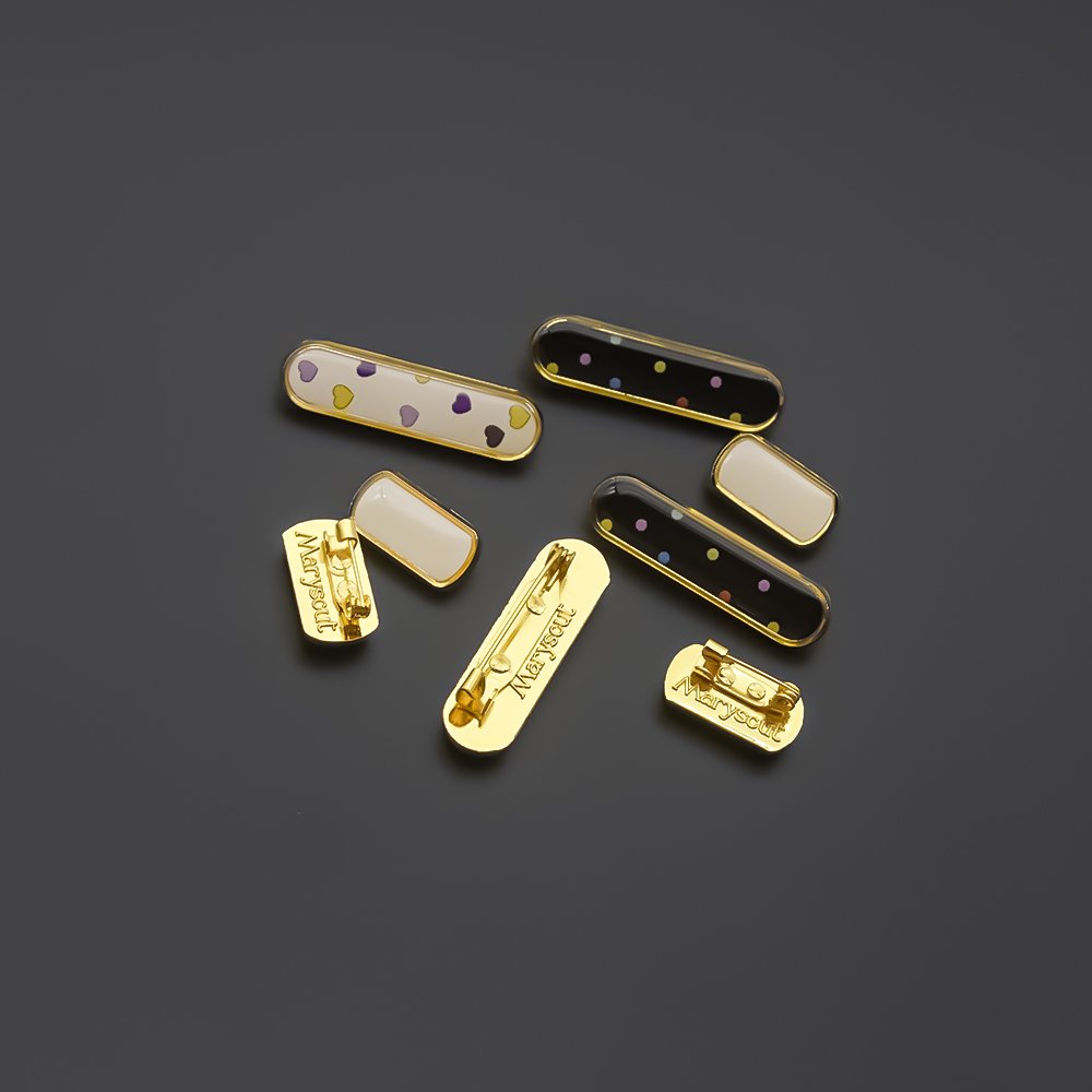 High quality customized zinc alloy hard soft enamel epoxy resin metal sticker badge