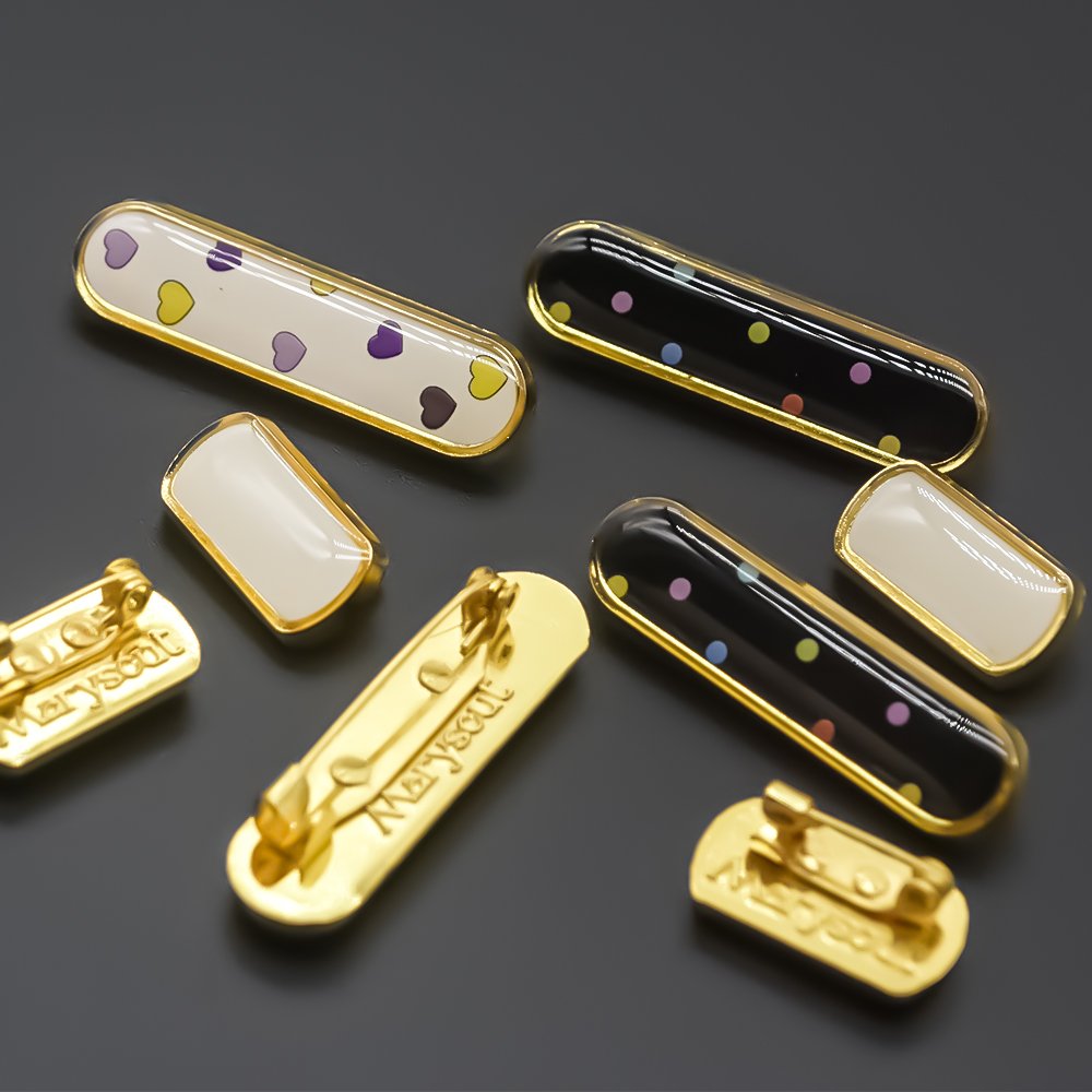 High quality customized zinc alloy hard soft enamel epoxy resin metal sticker badge