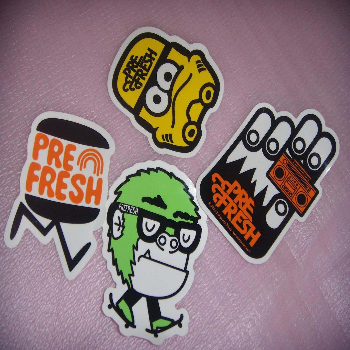 Custom sticker printing die cut decal stickers Recyclable Vinyl Waterproof Anime Cartoon Stickers