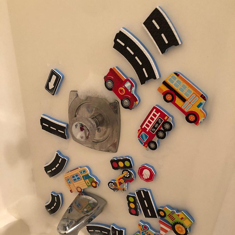 38-Piece EVA Baby Train Bath Wall Stickers Customizable Floating Fun Toy for Splashing in Bath Pool Cartoon Style