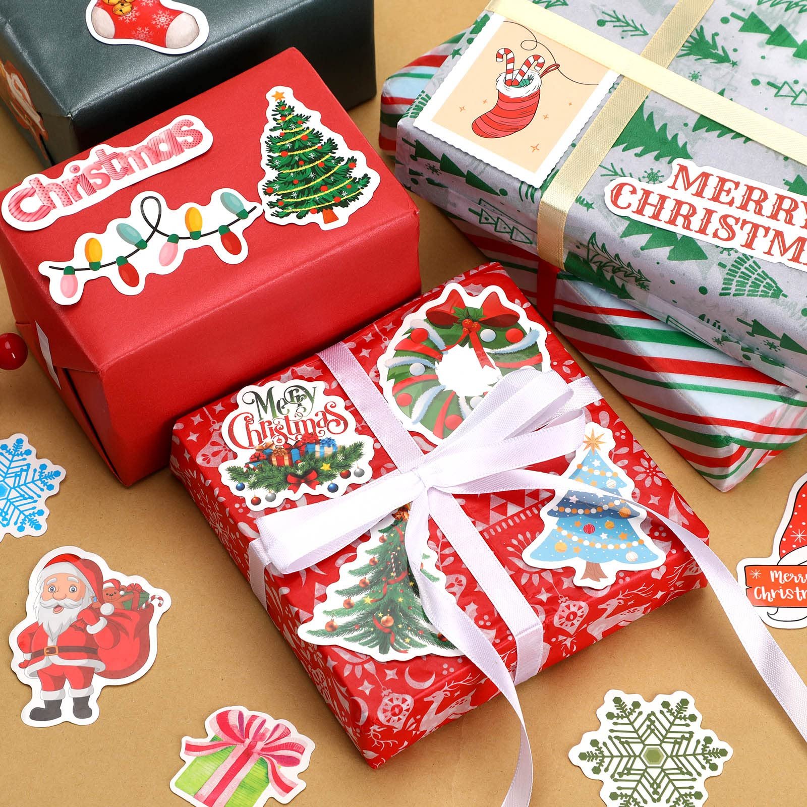 Custom Decorative Christmas Vinyl Gift Stickers For Kids Waterproof Die Cut Cartoon Sticker