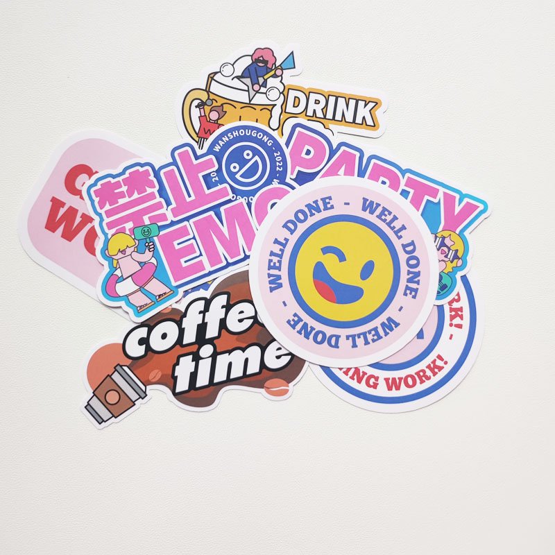 Design Logo Self Adhesive Waterproof Label Cartoon Vinyl sticker