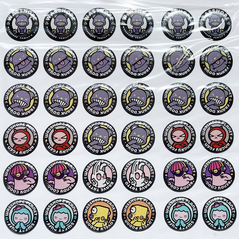 Personalized cartoon pattern Dome Sticker Transparent Round Shape Clear Epoxy Resin Sticker