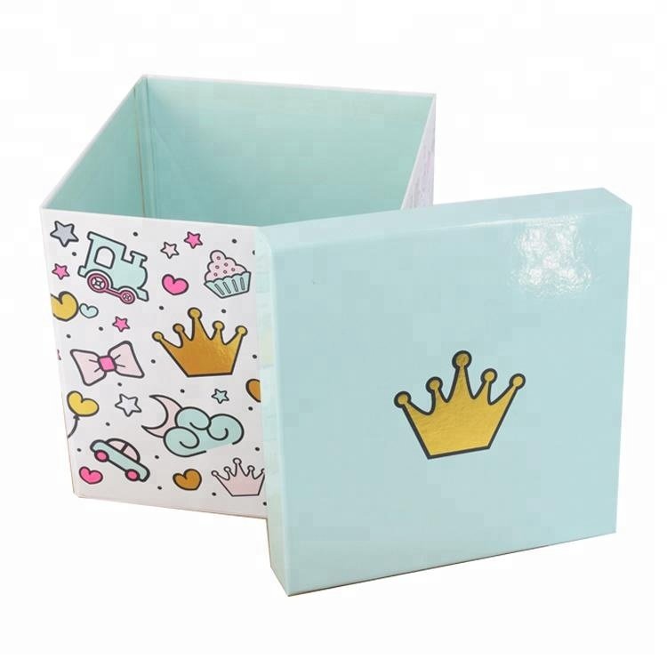 Gift boxr ,paper,Colorful ,,Sturdy,Various shapes,A variety of specifications,cartoon gift box