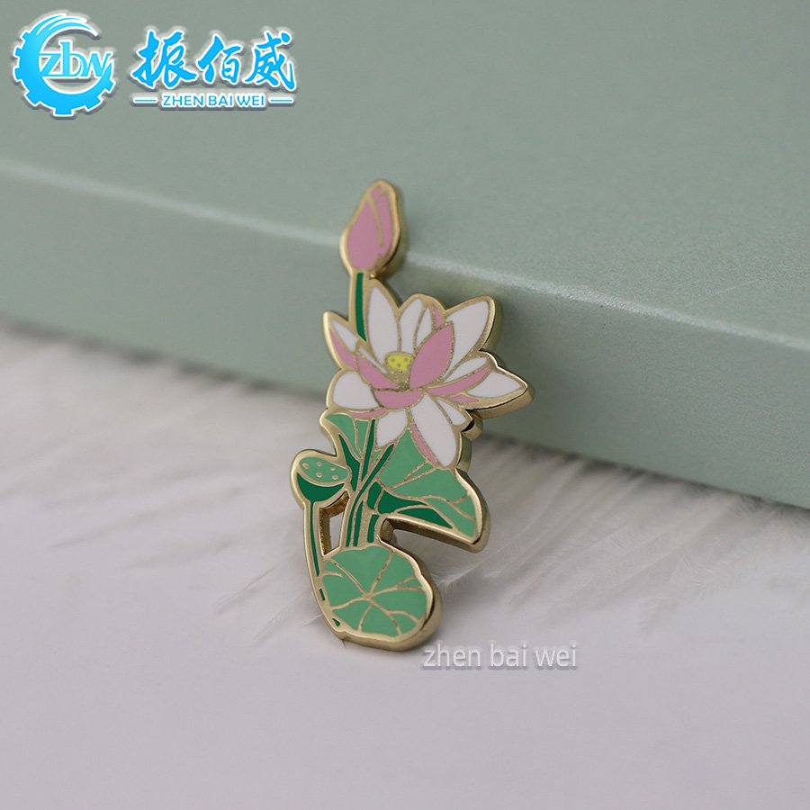 Japanese fresh lotus leaf lotus metal hard enamel pin custom zinc alloy creative soft hard enamel pin custom