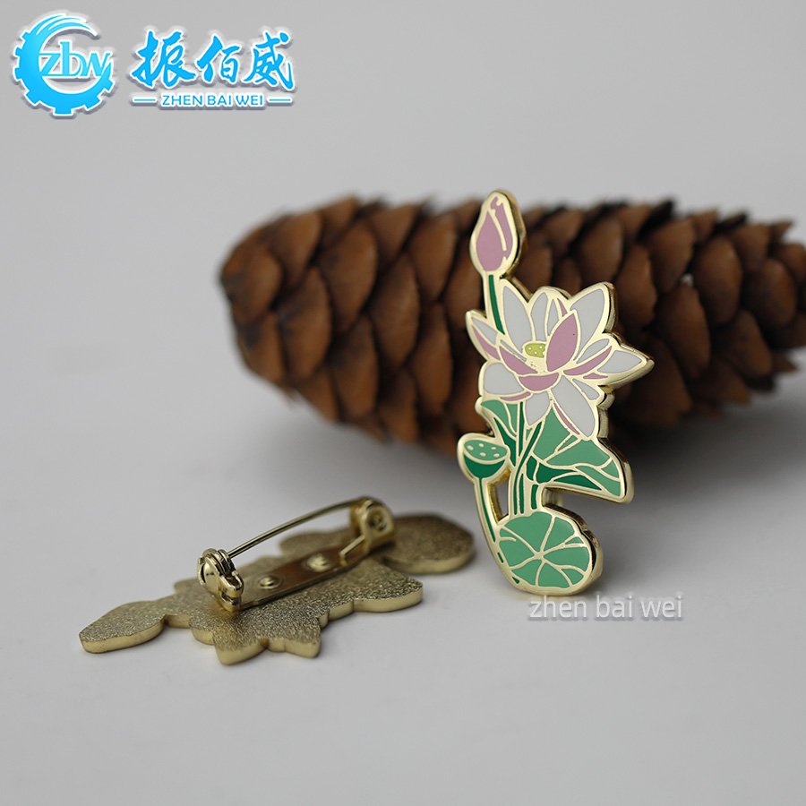 Japanese fresh lotus leaf lotus metal hard enamel pin custom zinc alloy creative soft hard enamel pin custom