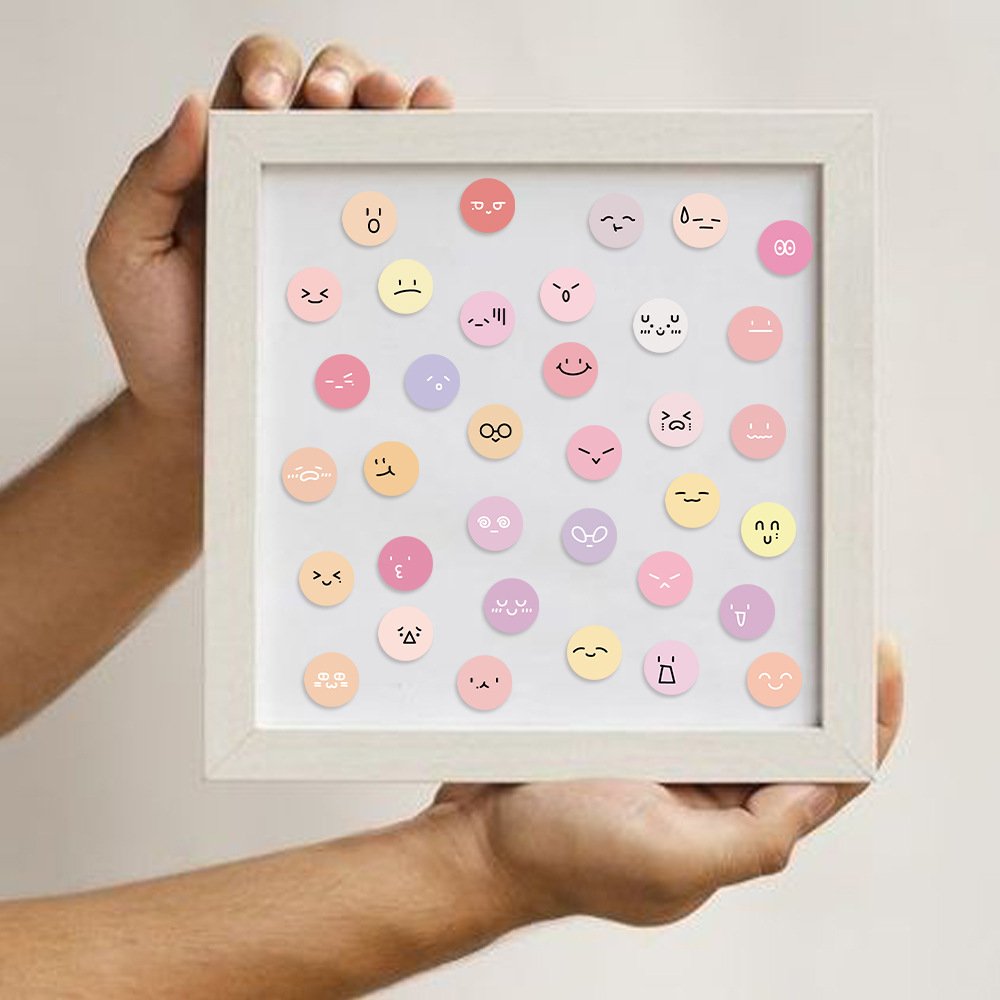 Custom Printing Logo Pvc Self-adhesive Sticker Color Cartoon Phone Stickers Medium Round Solid Dot Sticker Label Set