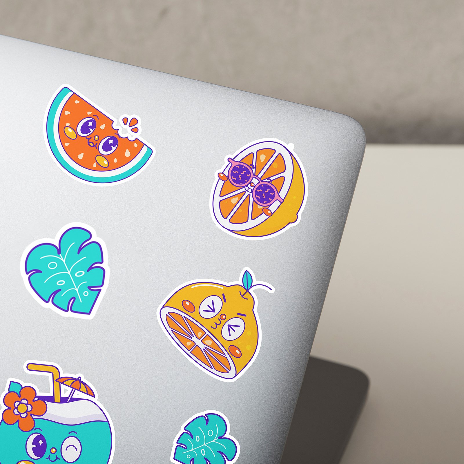 Low MOQ UV Proof Custom Kiss Cut Individual Logo Food Cute Label Self Adhesive Customize Die Cut Vinyl Stickers Waterproof