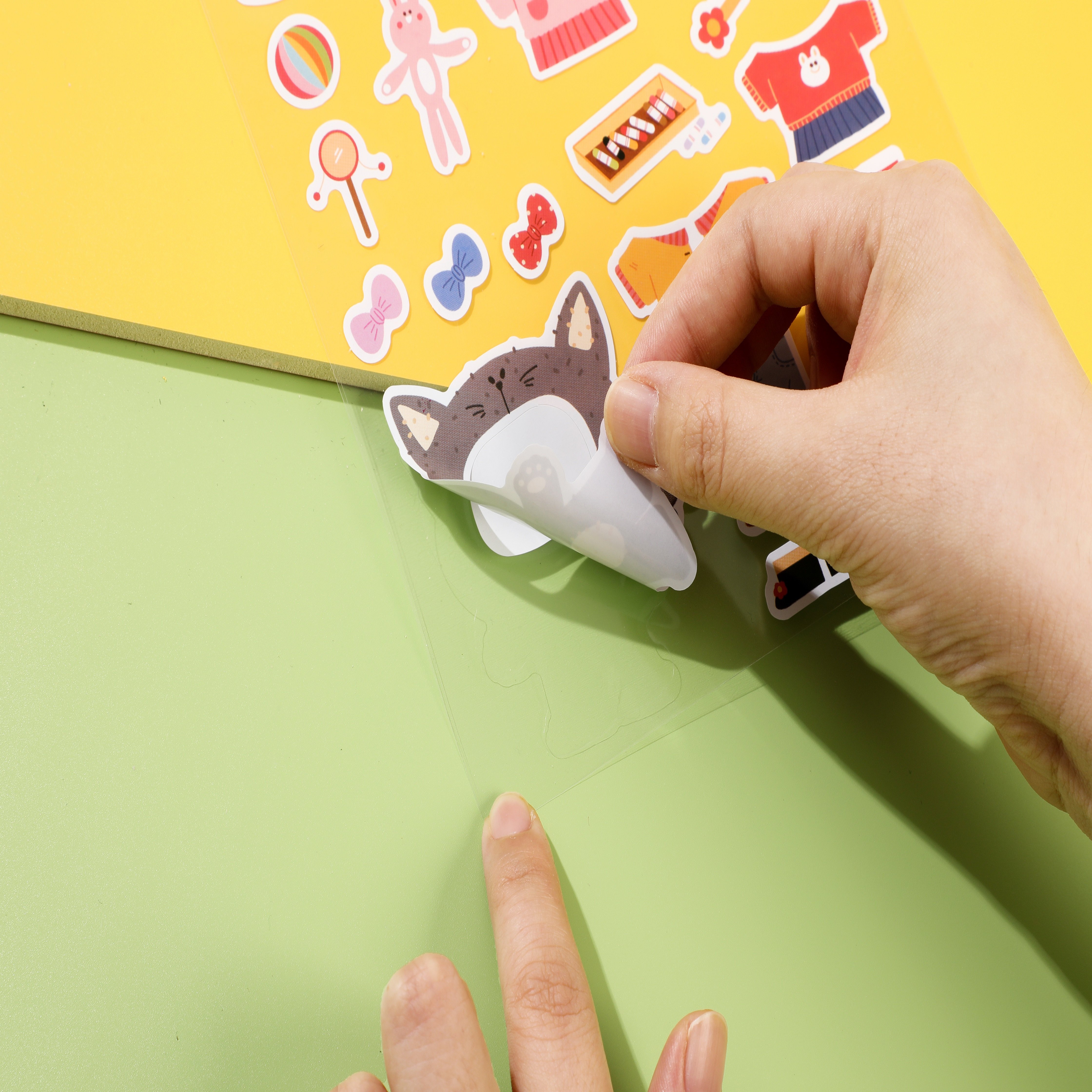 Waterproof Sticker Sheet Printing Cute Die Cut Cartoon Vinyl Sticker Sheet Custom Kiss Cut Sticker Sheet
