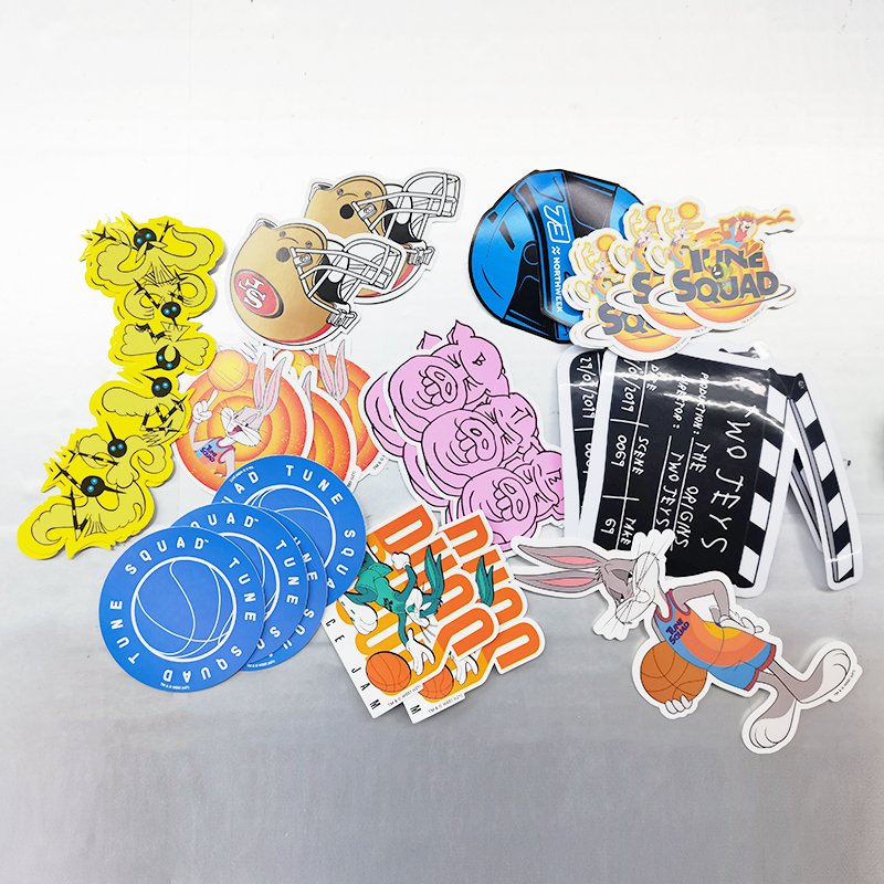 Factory Supplier Kiss Cut Vinyl Self Adhesive Cartoon Sticker Labels Printing Packaging Label Die cut Logo Stickers
