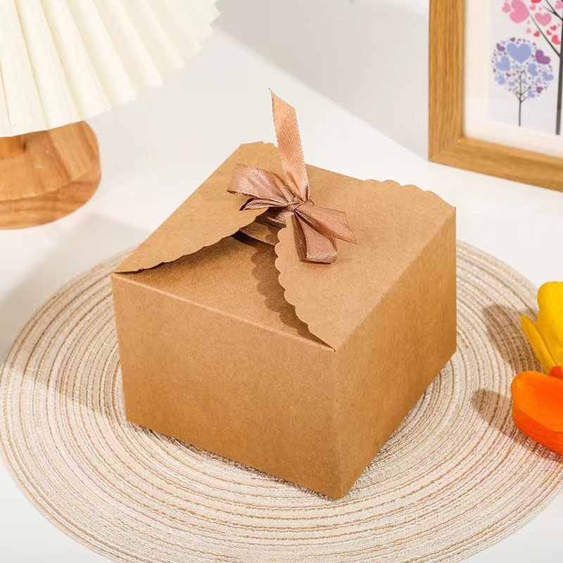 Wholesale Recycling Simple Party Gifts Pastries Snacks Candy Packaging Ribbons Bows Paper Boxes