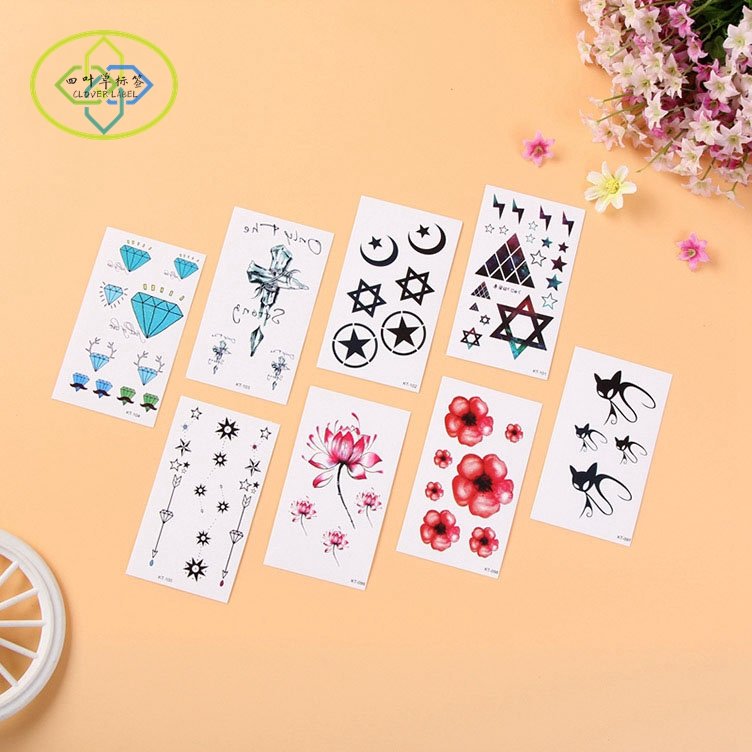 Custom A5 die cut sticker sheet vinyl label characters kiss cut printing cartoon sticker