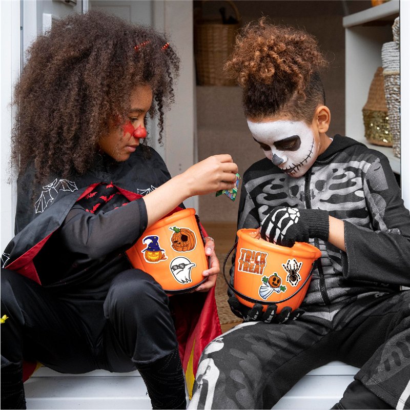 100Pcs Hotsale Halloween Graffiti Pumpkin Sticker No-duplicate Waterproof Cartoon Stickers For Car Luggage Skateboard Decals