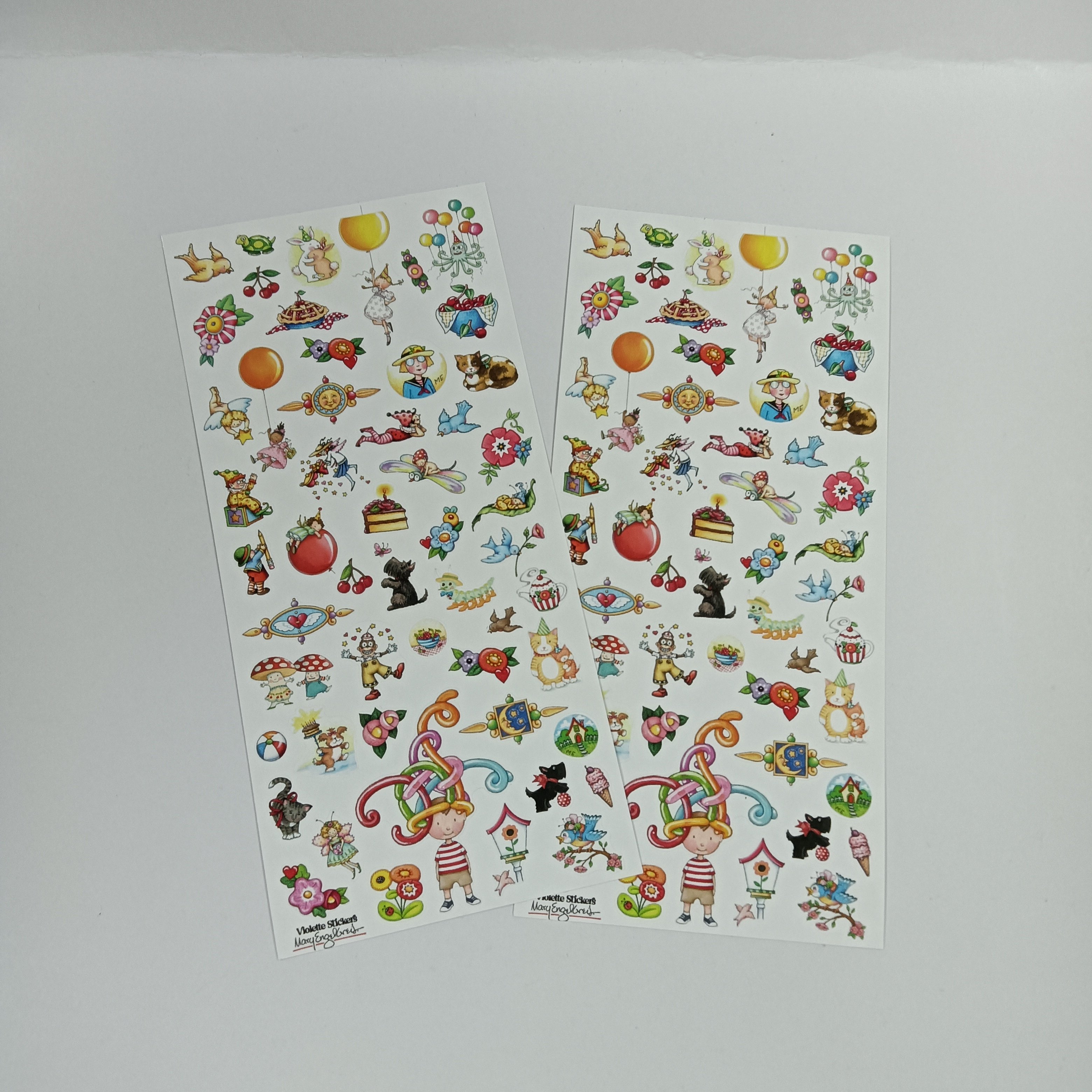 A4 A5 A6 custom label stickers kiss cut logo with decal stickers vinyl hologram cartoon stickers factory direct sell